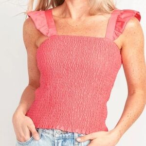 🎄Old Navy Pink Smocked Ruffled crop Top